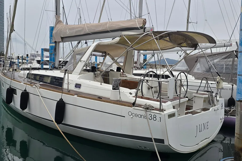 Beneteau Oceanis 38.1 d'occasion - photo 1