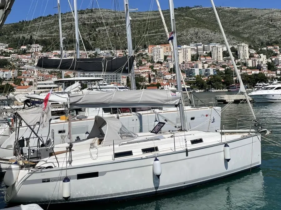 Bavaria Yachts 32 CRUISER d'occasion - photo 1
