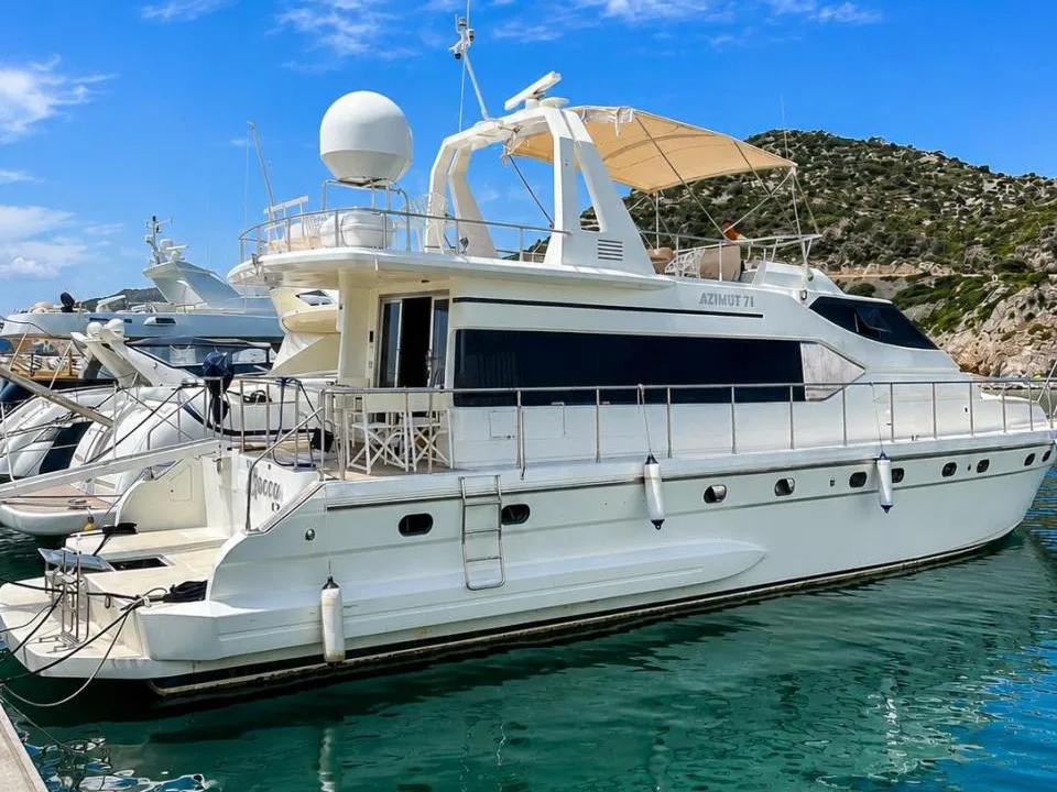 Azimut 71 Fly usato - foto 1
