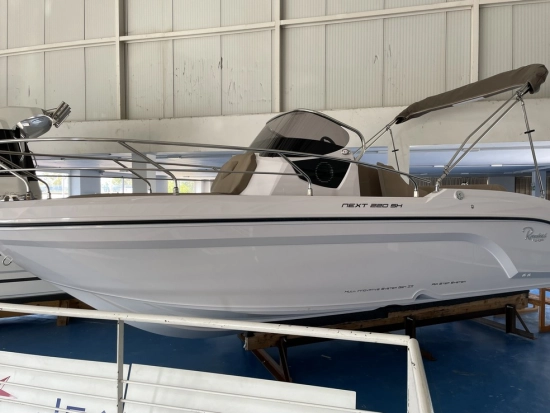 Ranieri NEXT 220 SH used - photo 1
