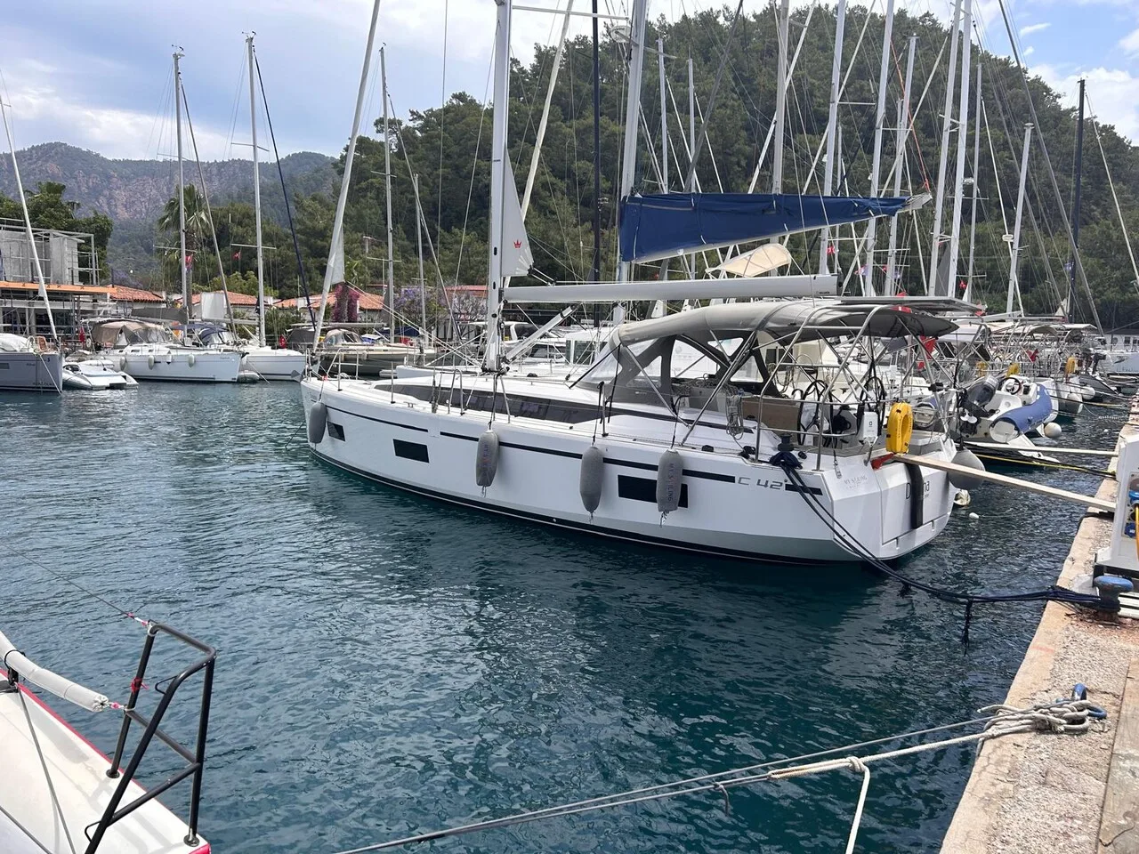 Bavaria Yachts c 42 gebraucht - Foto 1