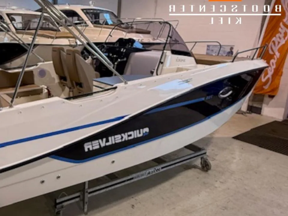 Quicksilver 755 Sundeck , Saisonschlussverkauf gebraucht - Foto 1