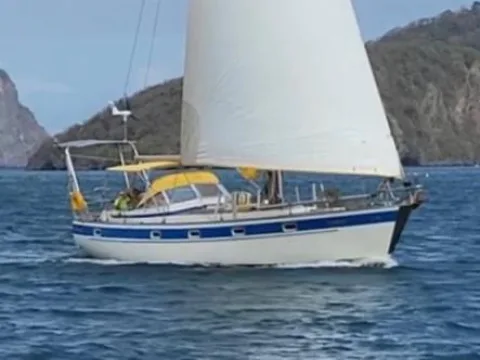 Hallberg-Rassy 382 used - photo 1