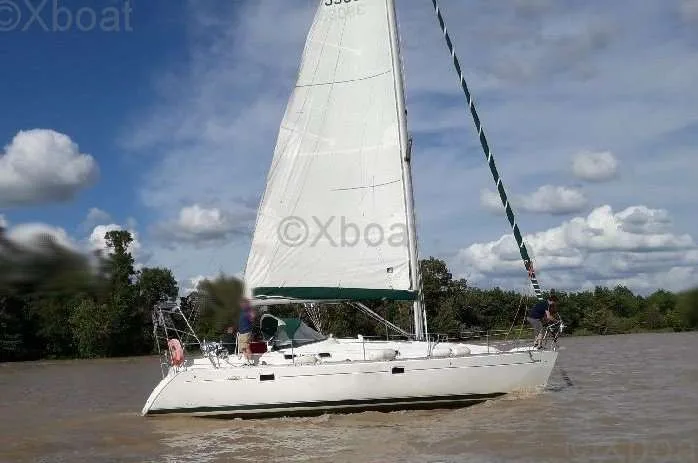 Beneteau OCEANIS 381 d'occasion - photo 1
