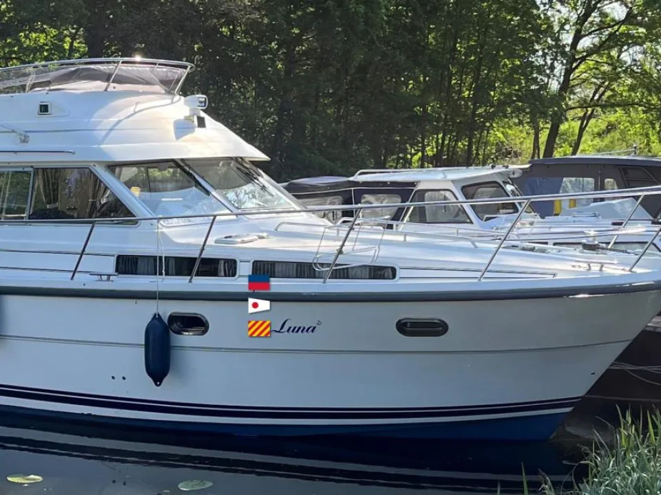 Nimbus CARISMA 4004 FLYBRIDGE used - photo 1