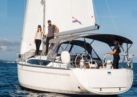 Bavaria Yachts Cruiser 34 Style usato - foto 1