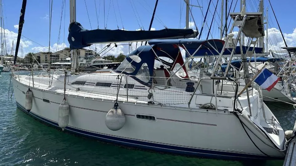 Beneteau OCEANIS 393 CLIPPER used - photo 1