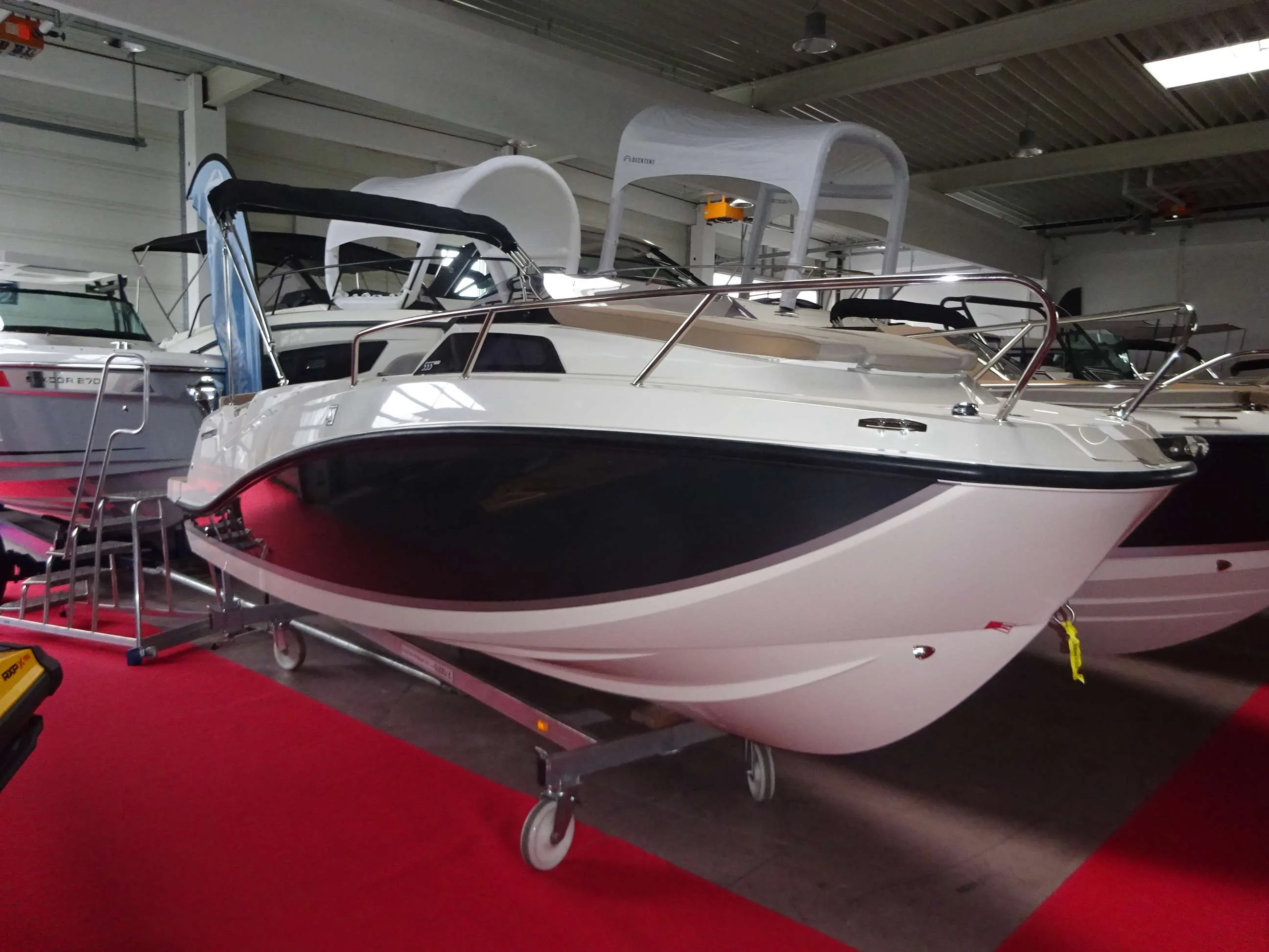 Quicksilver ACTIV 555 CABIN gebraucht - Foto 1