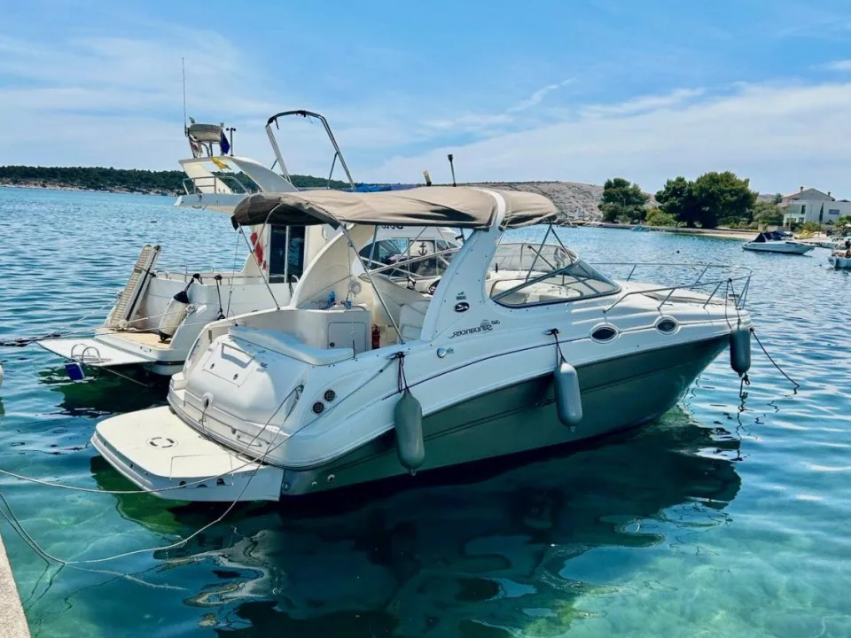 Sea Ray 315 Sundancer used - photo 1