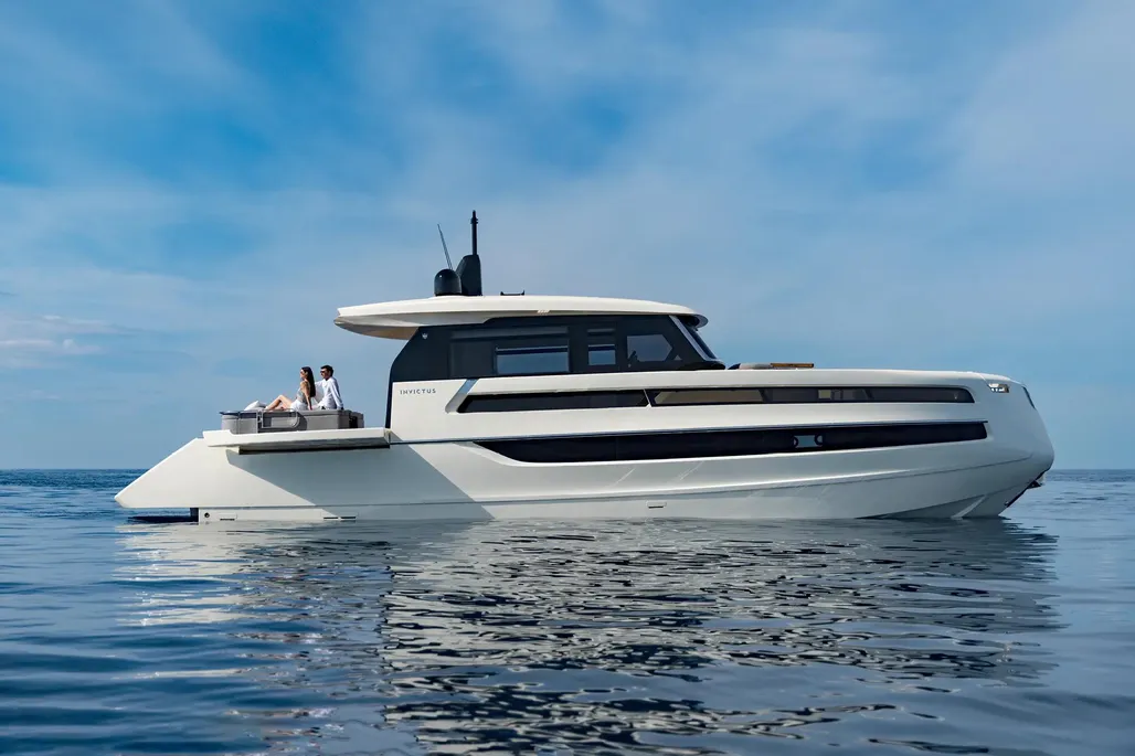 Invictus ST550 used - photo 1