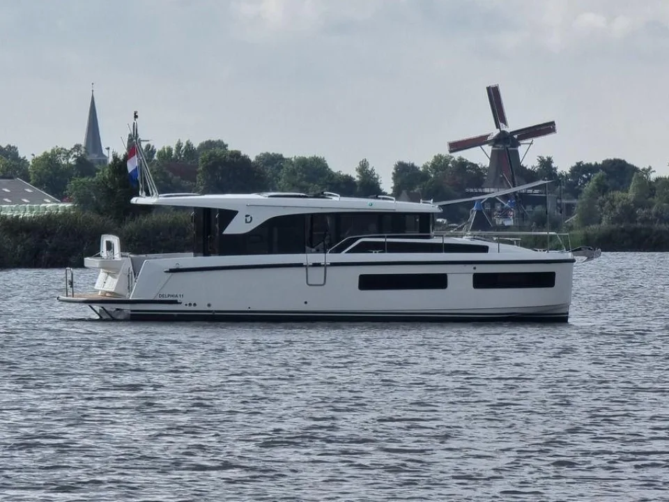 Delphia 11 Sedan gebraucht - Foto 1
