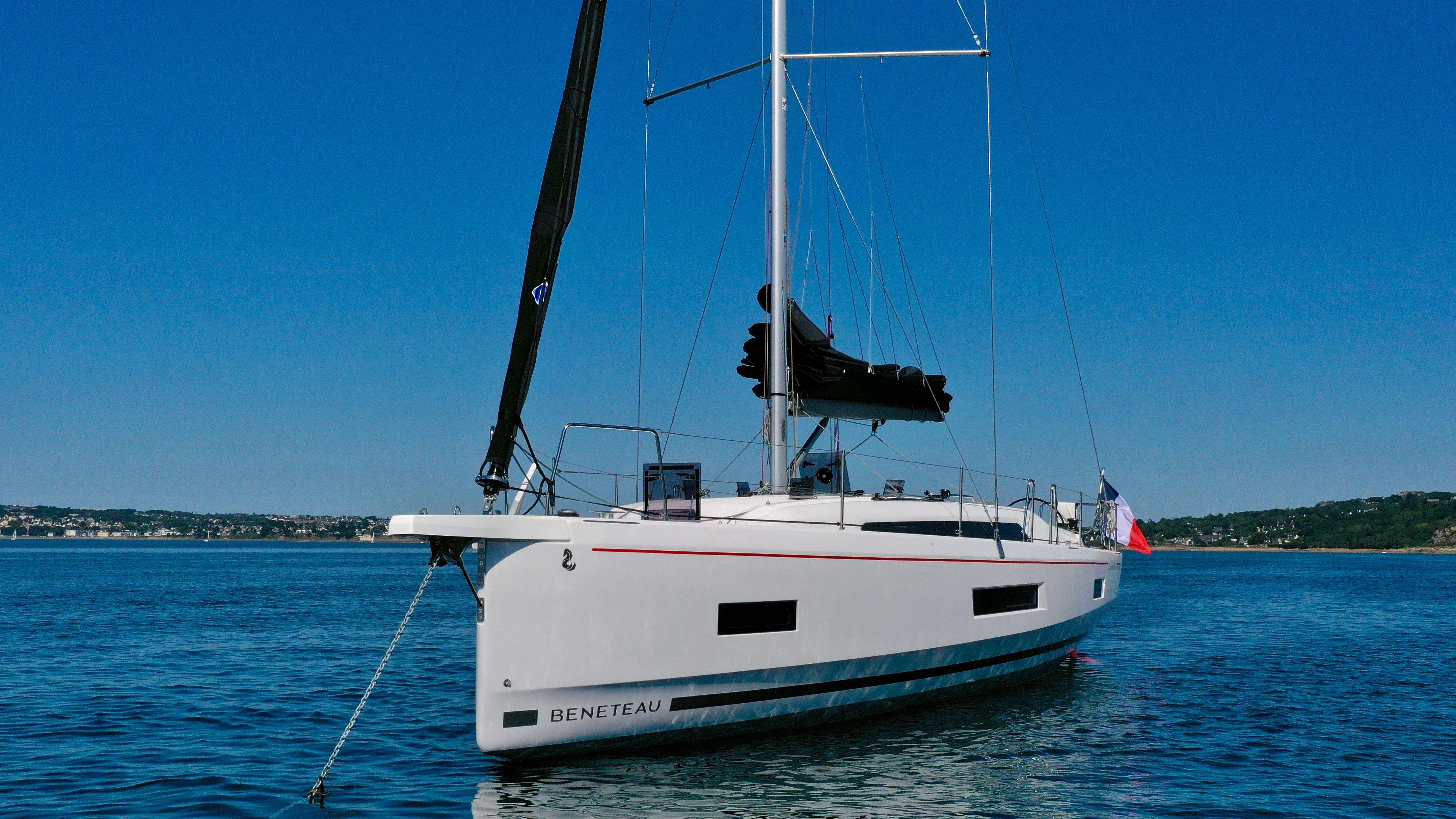 Beneteau OCEANIS 40.1 usato - foto 1