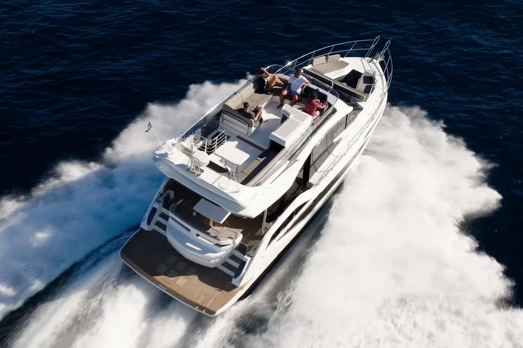 Galeon 480 Fly usato - foto 1