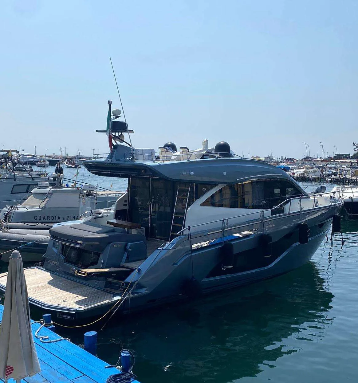 Cranchi E52 S EVOLUZIONE used - photo 1