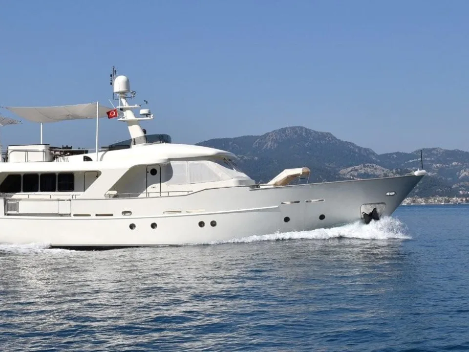 BSD 79 flybridge used - photo 1