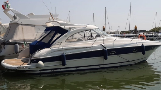 Bavaria Yachts 35 37 HT usato - foto 1