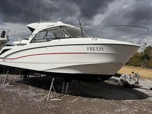Beneteau Antares 8 OB usato - foto 1