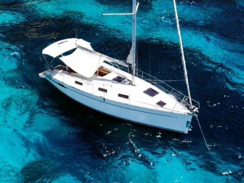 Bavaria Yachts Cruiser 32 used - photo 1
