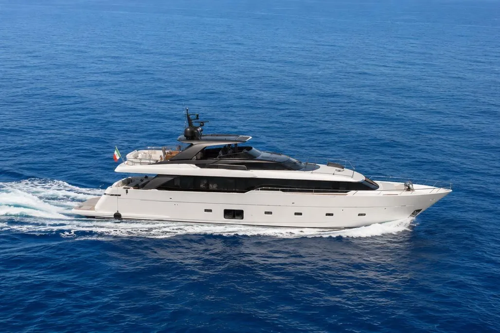 Sanlorenzo SL96 used - photo 1