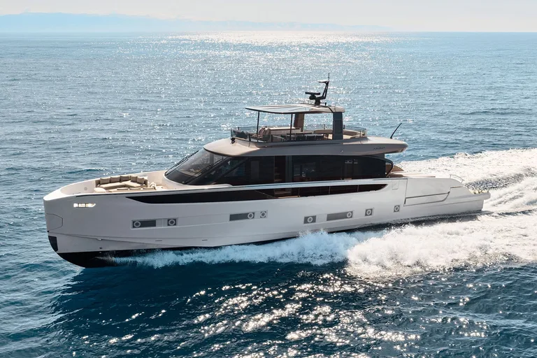 Azimut Seadeck 9