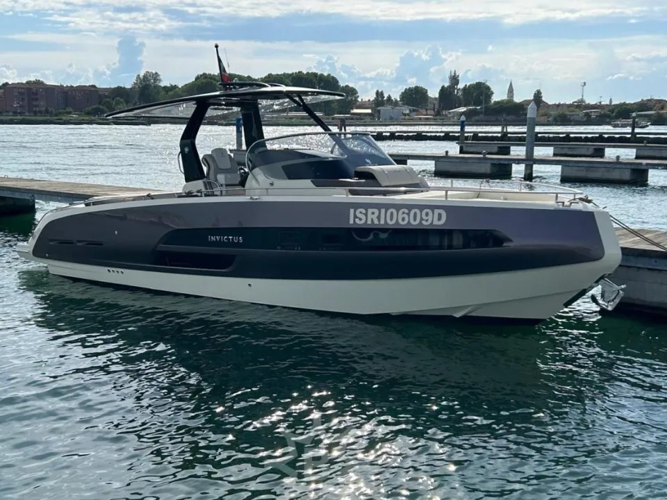 Invictus GT320 used - photo 1