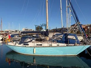 Contessa 32 used - photo 1