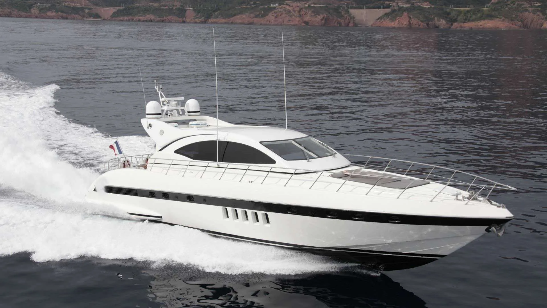 Overmarine MANGUSTA 72 used - photo 1