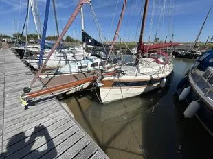 Cornish Crabber 24 used - photo 1