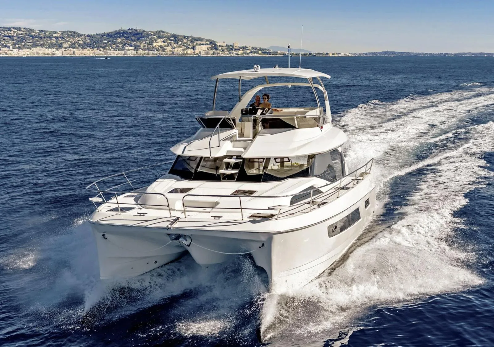 Aquila 44 used - photo 1