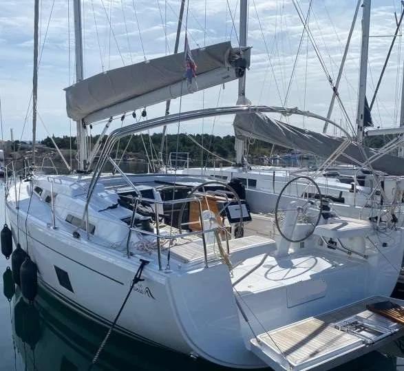 Hanse 418 gebraucht - Foto 1