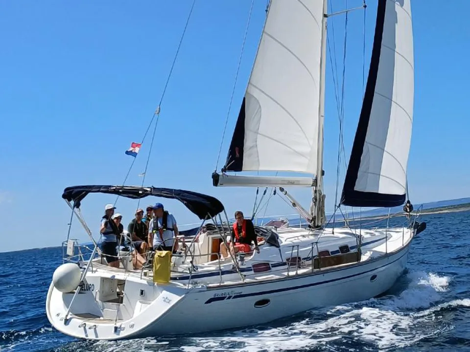 Bavaria Yachts 50 Cruiser used - photo 1
