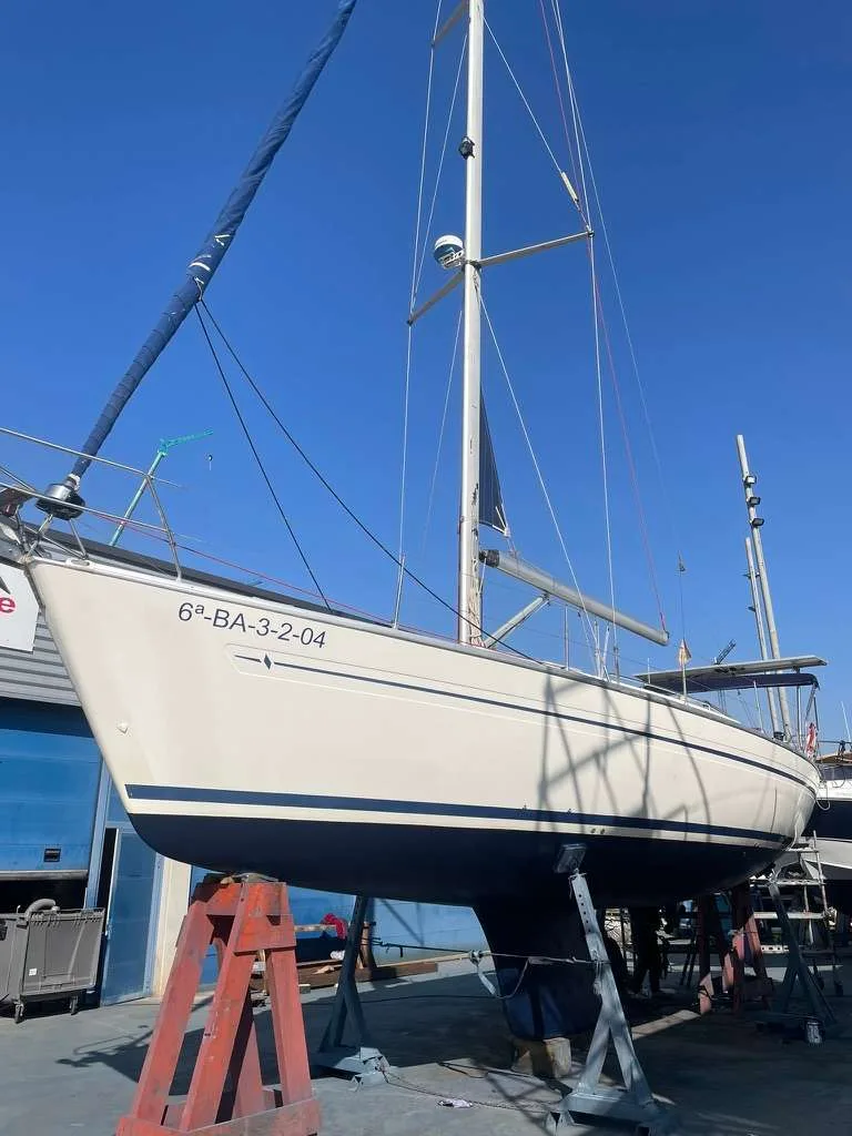 Bavaria Yachts 41 used - photo 1