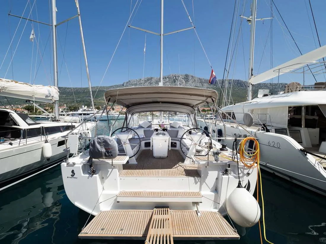 Beneteau OCEANIS 51.1 usato - foto 1