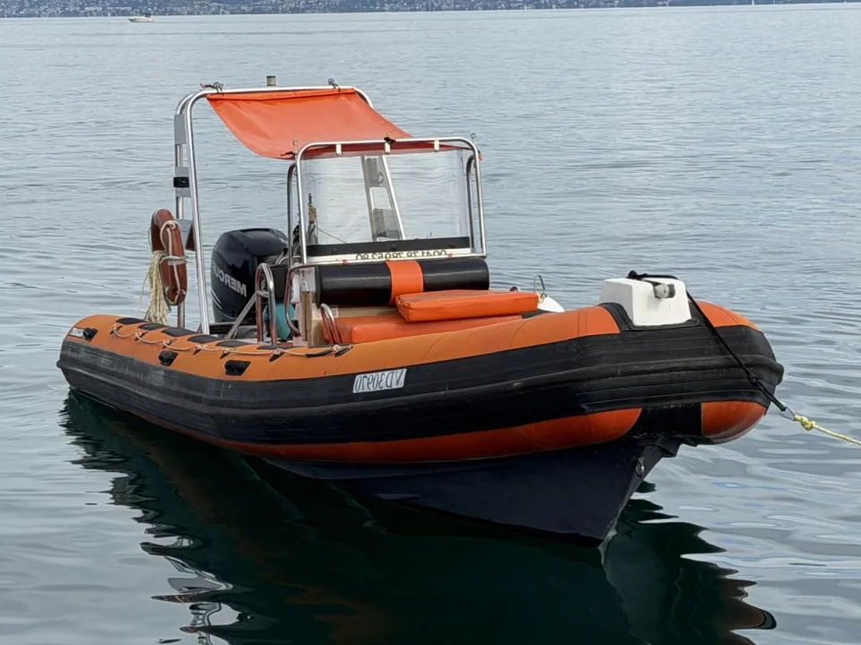 Valiant Semi-Rigide gebraucht - Foto 1
