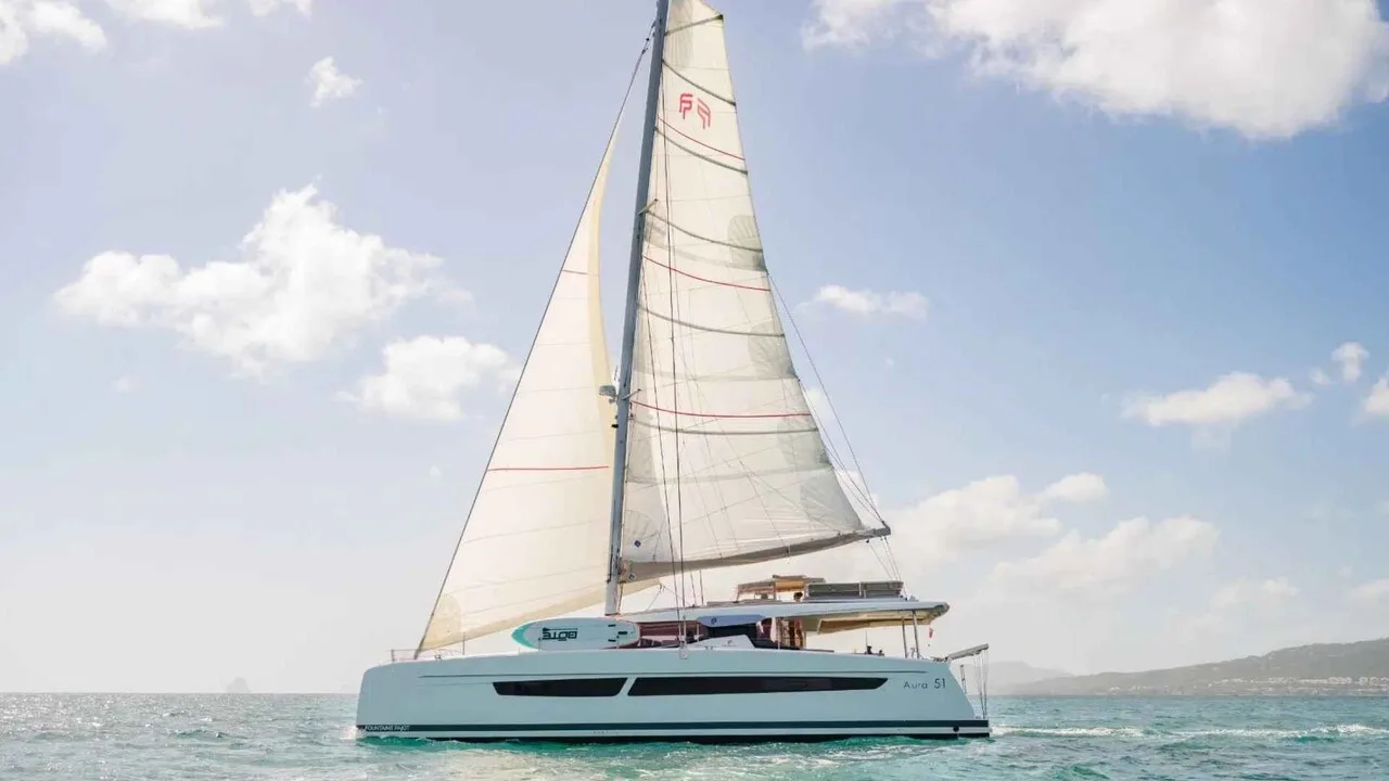Fountaine Pajot Aura 51 used - photo 1