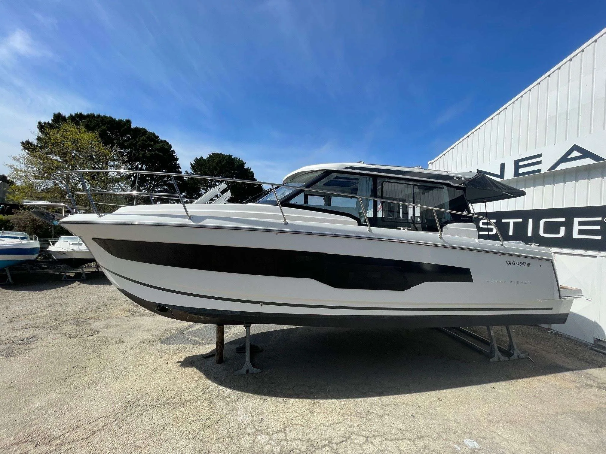 Jeanneau MERRY FISHER 1095 COUPE gebraucht - Foto 1