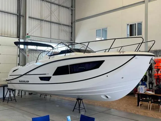 Quicksilver ACTIV 875 SUNDECK gebraucht - Foto 1