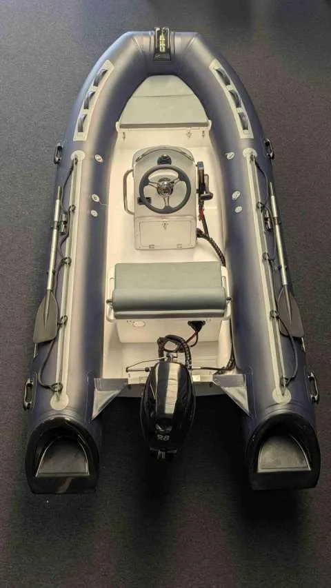 Excellent 390 BF usato - foto 1
