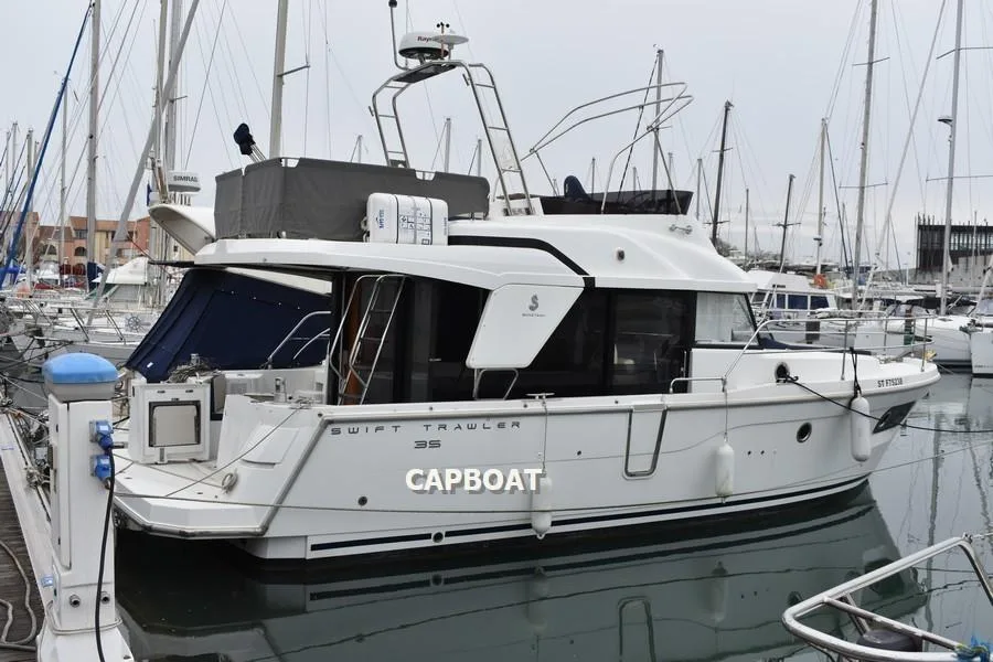 Beneteau Swift trawler 35 usato - foto 1