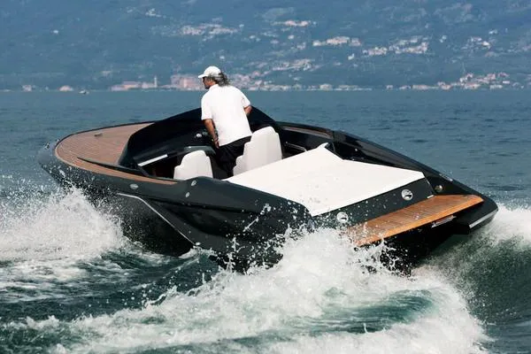 Frauscher 858 Fantom d'occasion - photo 1