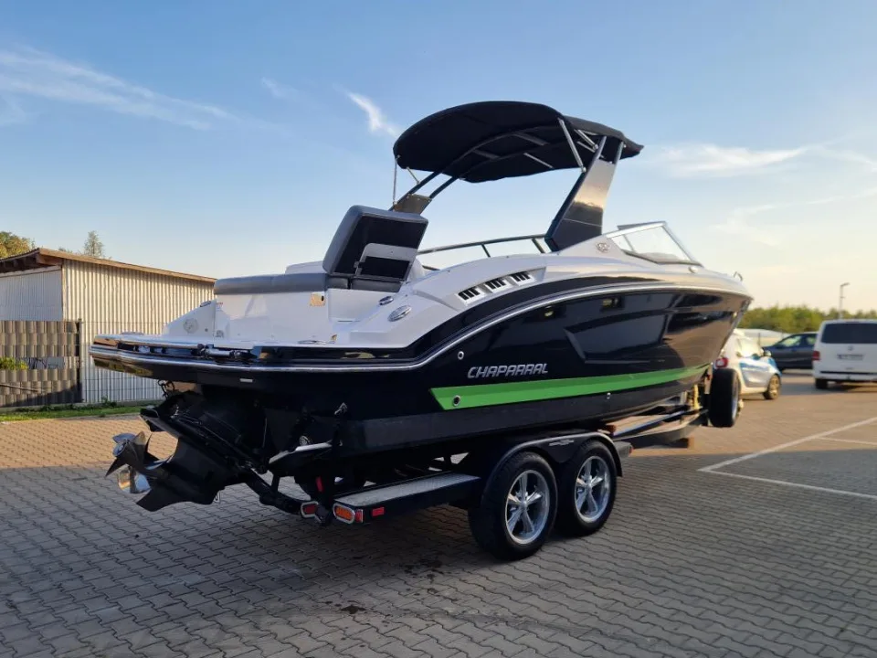 Chaparral 257 SSX used - photo 1