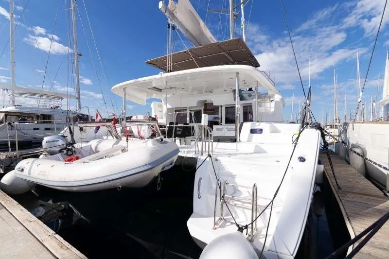 Lagoon 450 F gebraucht - Foto 1