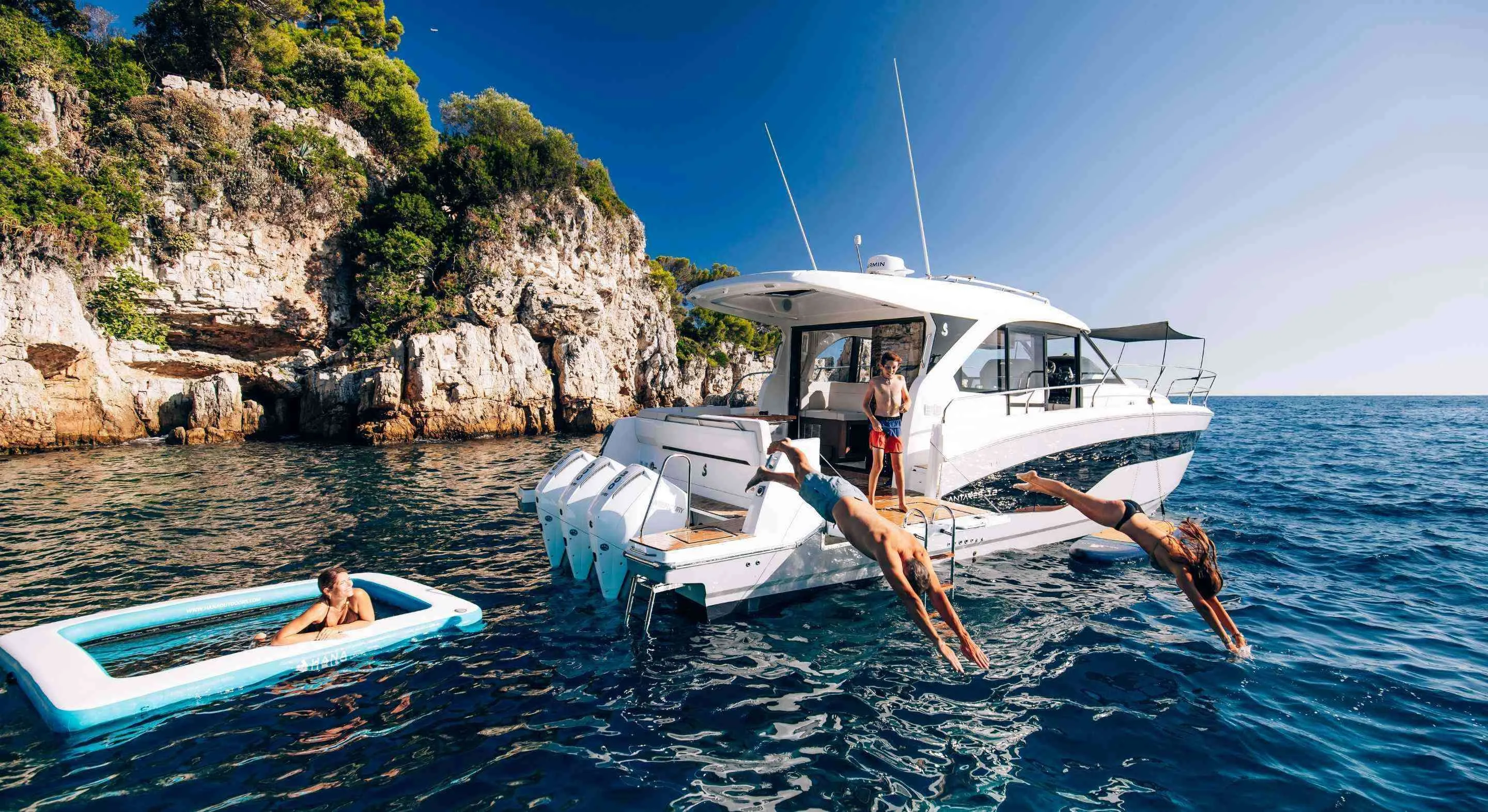 Beneteau ANTARES 12 V2 COUPE d'occasion - photo 1
