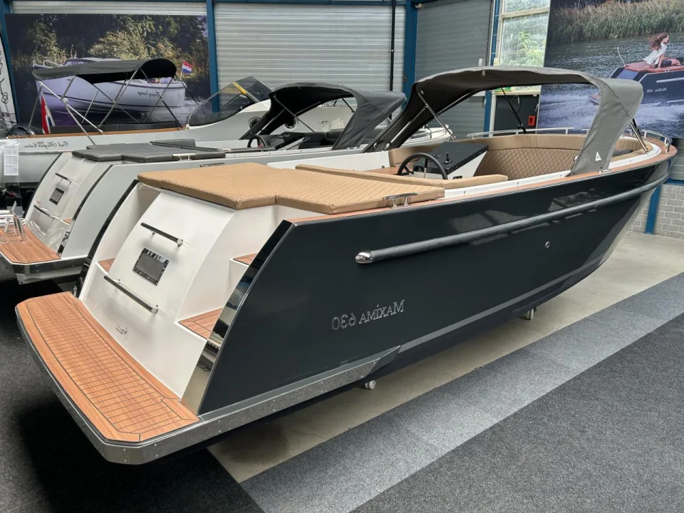 Maxima 630 Tender usato - foto 1