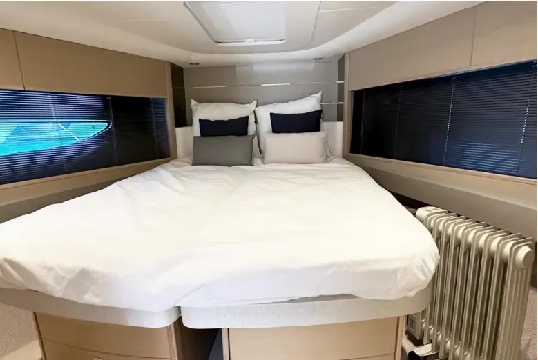 Princess V50 ( 2019 ) used - hero image 10