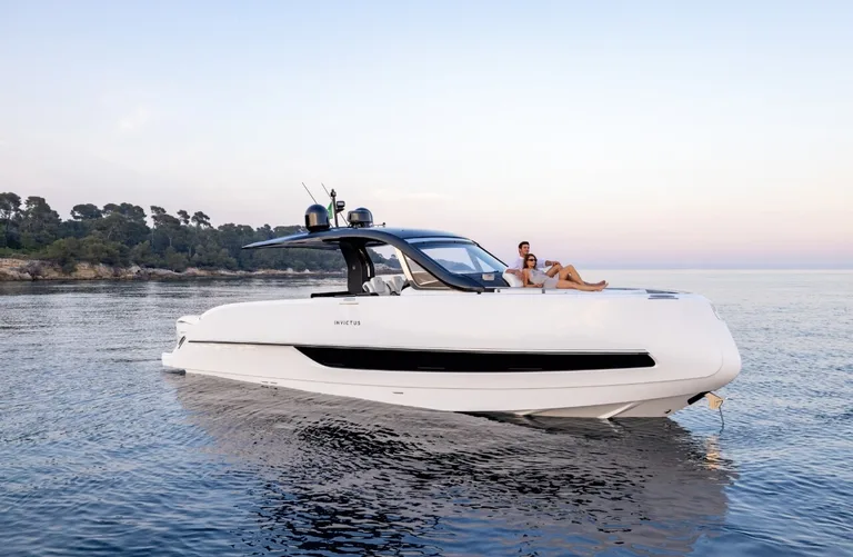 Invictus TT420s
