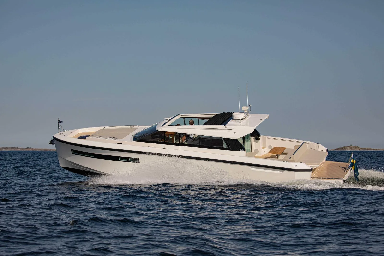Delta Powerboats 48 coupe gebraucht - Foto 1
