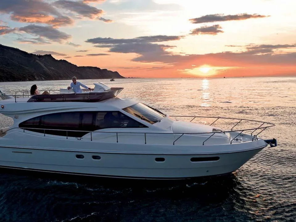 Ferretti Yachts 470 used - photo 1