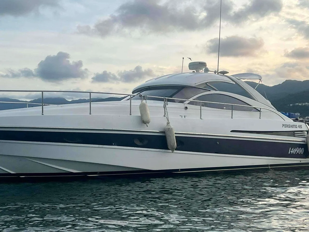 Pershing 45 usato - foto 1