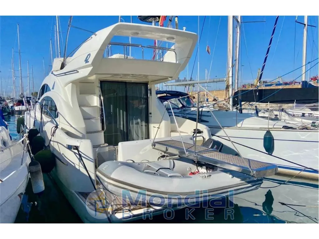 Azimut 42 FLY d'occasion - photo 1